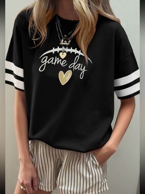 1299. GAME DAY Black embroidered heart varsity t-shirt